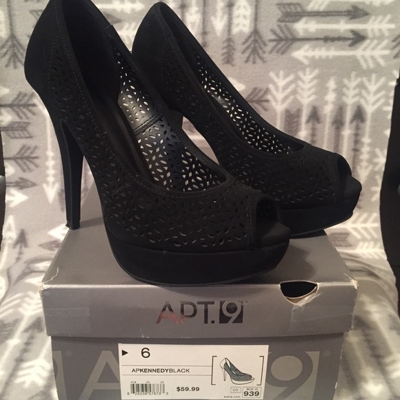 Apt. 9 Shoes - APT 9 “Kennedy” Black Peeptoe Heels